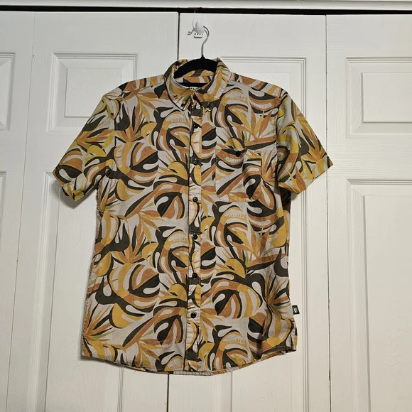 Howler Brothers Mansfield Short Sleeve Shirt - Tropical Leaf Print - Small - Picture 2 of 11